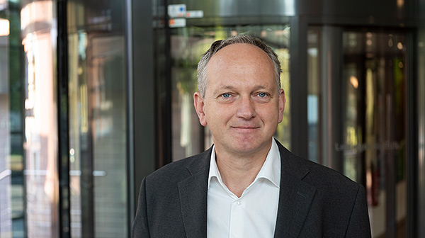 Prof. Martin von Bergen, Leiter des Departments Molekulare Systembiologie. Foto: Sebastian Wiedling/UFZ