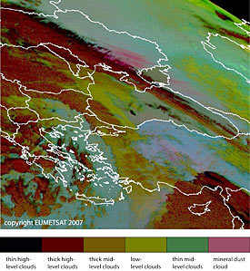 Staubwolke am 23. März 2007 um 13 Uhr Ortszeit über dem Süden der Ukraine (rötliche Verfärbung).